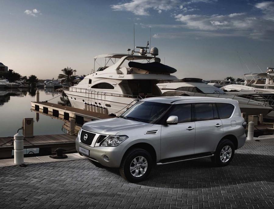  Nissan Patrol 2010 года  (фото 22 из 118)